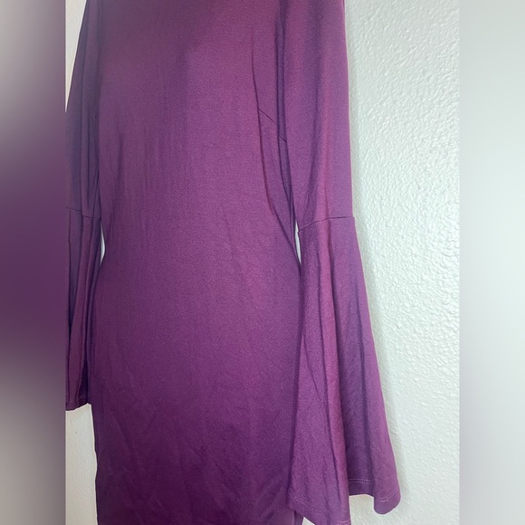 Venus Bell Sleeve Mock Neck Bodycon Dress – Plum Purple – Size M - Picture 5 of 8